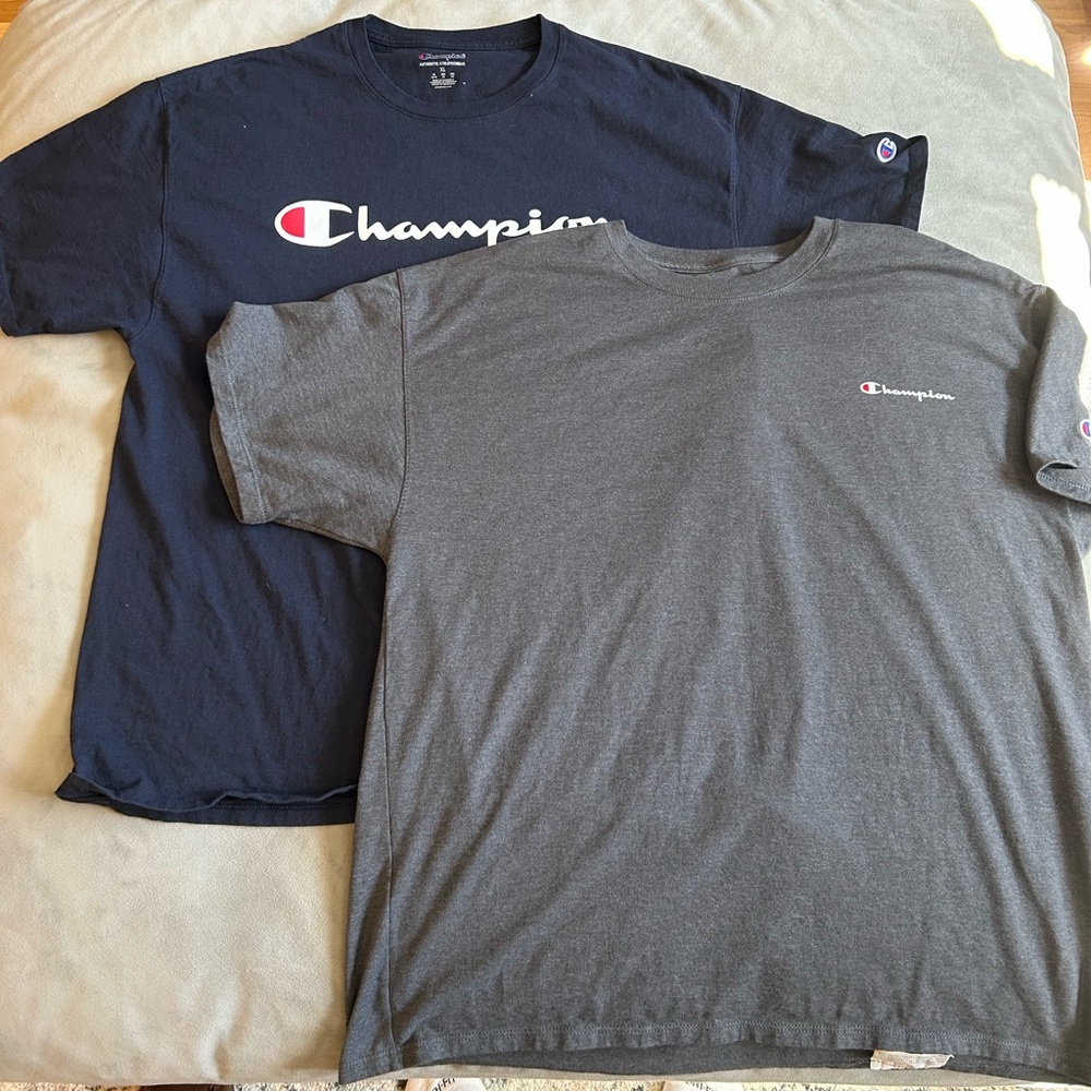2 Champion T-Shirts